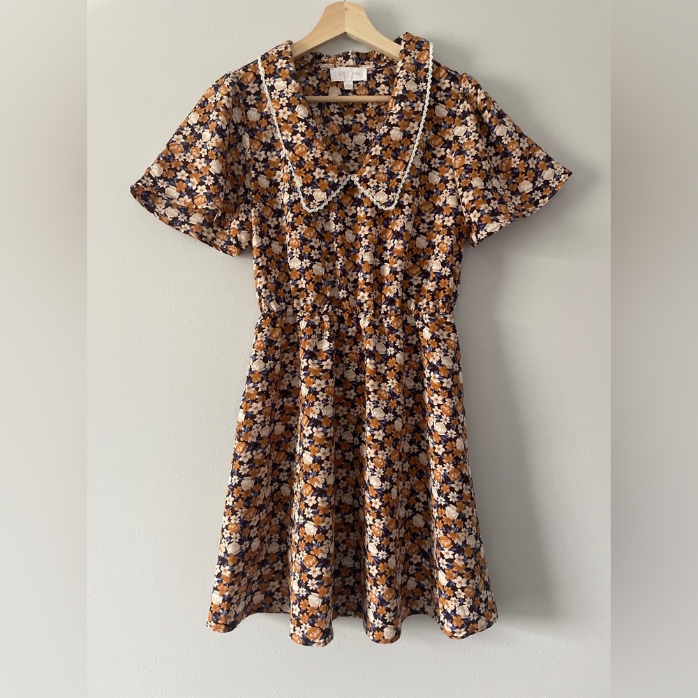 Love & Piece Midi Floral Dress ~ L ~ LIKE NEW